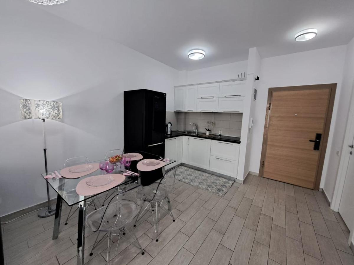 M&A Apartament Mamaianord エクステリア 写真